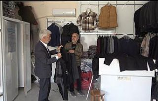 Osmaniye’de kurulan Cumhuriyet Çarşı hizmete...