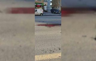 Otomobil ile çarpışan motosiklet sürücüsü hayatını...