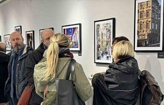 “Pera’dan Beyoğlu’na Fotoğraf Sergisi” sanatseverlerle...