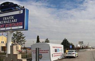 Polisten ‘Yaşam Tüneli’nde uygulamalı eğitim