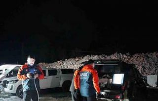 Radara giren yabancı cisim ekipleri teyakkuza geçirdi