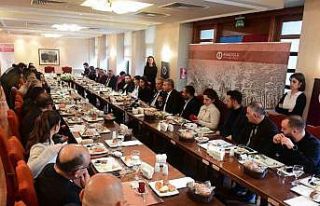 Rektör Adıgüzel, Eskişehir basını ile bir araya...