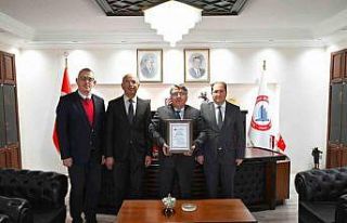 Rektör Özölçer’e Kalın Kömür Damarı Madenciliğinde...