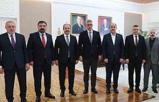 Sağlık-Sen sağlık çalışanlarının taleplerini...