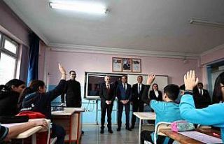 Şahinbey Belediyesi öğrencileri sınava hazırlıyor