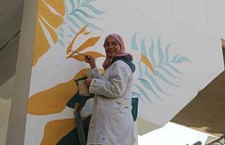 Şam’da kadınlar duvarlara resim çizerek savaşın...