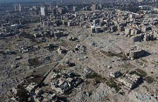 Şam’ın 70 bin insanın yaşarken rejimin saldırılarıyla...