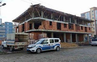 Samsun’da akıma kapılan genç işçi ağır yaralandı