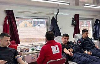 Saraykent’te Jandarma personeli kan bağışında...