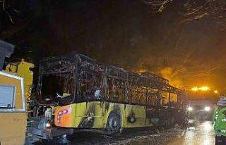 Sarıyer’de İETT otobüsü alev alev yandı