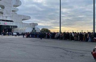 Sarp Sınır Kapısı’nda yılbaşı dönüş yoğunluğu