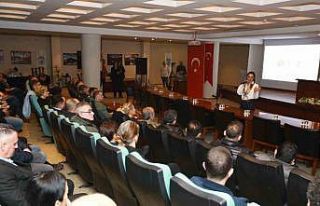 Selçuk’ta çarşı düzenlemeleri için esnafın...