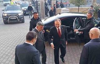 Siirt Belediyesine kayyum olarak görevlendirilen...