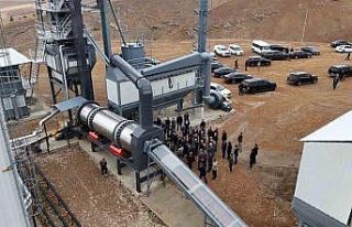 Siirt’te asfalt plenti deneme üretimi başarıyla...