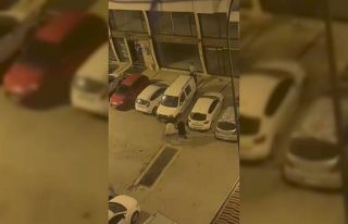 Silahlı saldırının failleri cep telefonu görüntüsünden...