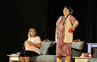 ’Şimdi Ne Olacak’ oyunu Efeler’de sahnelenecek