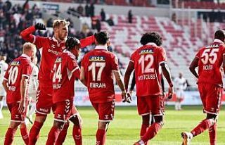 Sivasspor 3 puan hasretine son vermek istiyor
