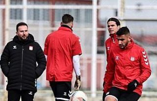 Sivasspor, Trabzonspor maçına 3 puan için hazırlanıyor