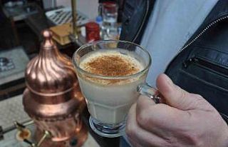 Soğuk havalarda hem eli hem de içi ısıtıyor