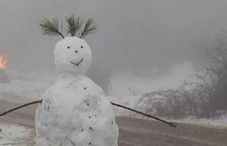 Süleymanlı Yayla Gölünde kar ve sisin birleşimi...