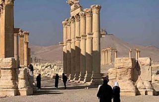 Suriye’nin antik kenti Palmira eski günlerini arıyor