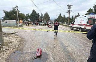 Süt toplama aracının çarptığı sepetli motosikletteki...