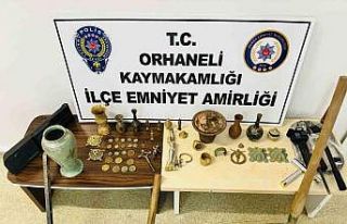 Tarihi eser kaçakçısı defineciler kazı yaparken...