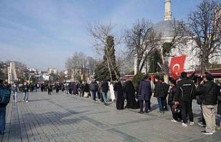 Tatili ve güzel havayı fırsat bilen yerli turistler...