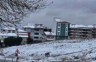 Tekirdağ’da kar yağışı şehri beyaza bürüdü