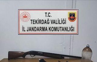 Tekirdağ’da uyuşturucu ve silah operasyonlarında...