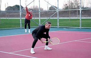 Tenis turnuvasında ödüller sahiplerini buldu