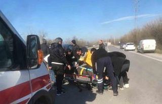 Ters yönden gittiği öne sürülen bisiklet, otomobil...