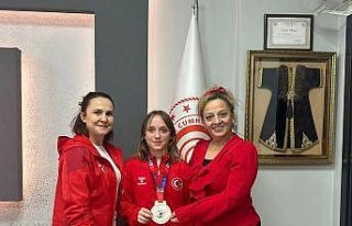 Ticaret Müdürü Acar Dünya şampiyonunu ağırladı