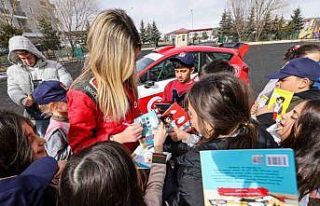 TOSFED’in ’Velinin Karnesi Nasıl?’ projesi...