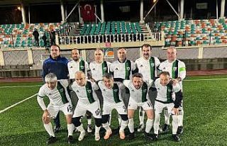 Turgut Tanyıldız Masterler 3. maçını da kazandı