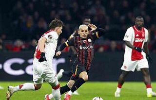 UEFA Avrupa Ligi: Ajax: 1 - Galatasaray: 0 (İlk yarı)