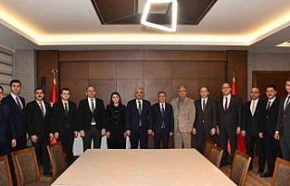 Vali Mehmet Makas, İdareciler Günü’nde mülki...