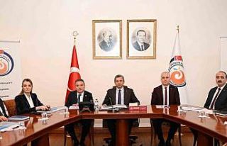 Vali Şahin: "Konyaaltı Sahili’nde kötü...