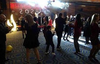 Van’da yeni yıl coşkuyla kutlandı