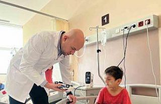 Yangından kurtarılıp ambulanstaki tek sözü tüm...