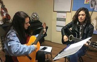 Yatağan Halk Eğitimi Merkezi, kurslara devam ediyor