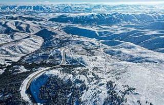 Yazın araçlara conta yaktıran, kışın da donduran...