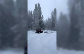 Yüksek kesimlerde kar kalınlığı 50 santimetreyi...