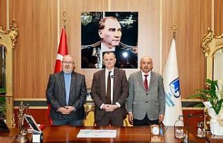 Yunusemre’de işçiler yetkili sendikayı sandıkla...