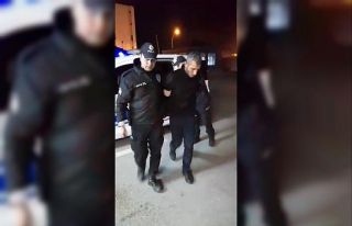 13 yıl hapis cezasıyla aranan torbacı polisleri...