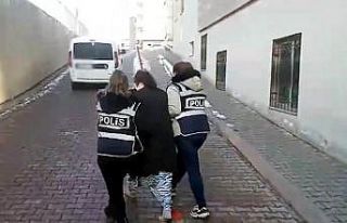 5 ilde 17 suç dosyasıyla aranan kadın yakalandı