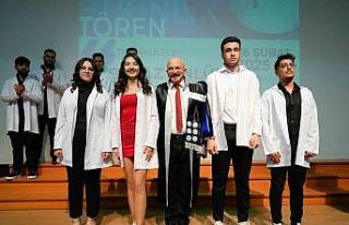 Adıyaman Üniversitesi Tıp Fakültesinde beyaz önlük...