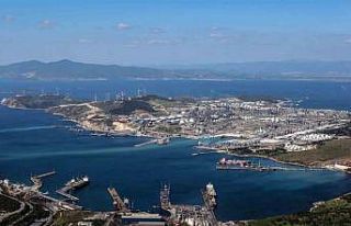 Aliağa, Ege Bölgesi’nin dış ticaret kapısı...