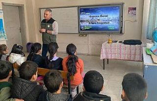 Anamur’da mezarlıklar ağaçlandırılıyor