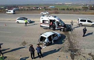 Ankara-Bolu Karayolunda kaza: 2’si ağır 5 yaralı